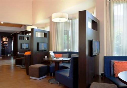 фото отеля Courtyard by Marriott Baton Rouge Acadian Center