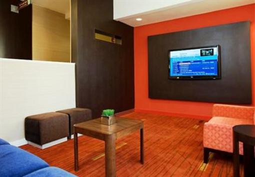 фото отеля Courtyard by Marriott Baton Rouge Acadian Center