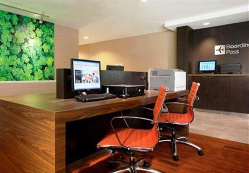 фото отеля Courtyard by Marriott Baton Rouge Acadian Center