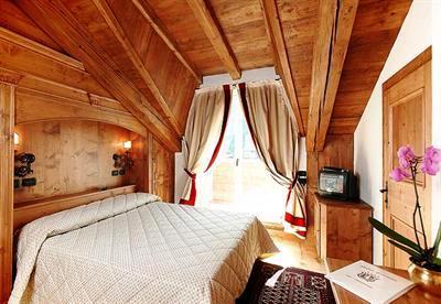 фото отеля Hotel Cortina