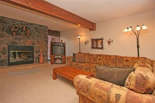 фото отеля Sawmill Creek Lodging Breckenridge