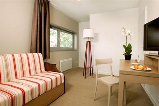 фото отеля Appart'City Cannes Mandelieu