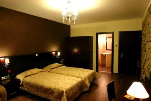 фото отеля Batselas Classic Hotel Argos Orestiko
