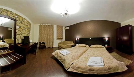 фото отеля Batselas Classic Hotel Argos Orestiko