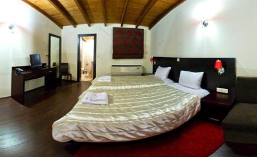 фото отеля Batselas Classic Hotel Argos Orestiko