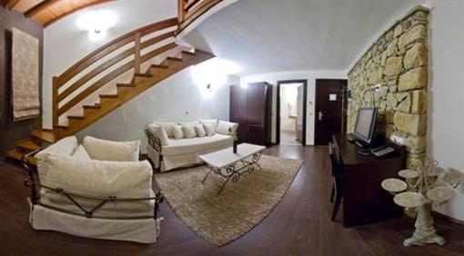 фото отеля Batselas Classic Hotel Argos Orestiko