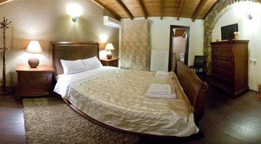 фото отеля Batselas Classic Hotel Argos Orestiko