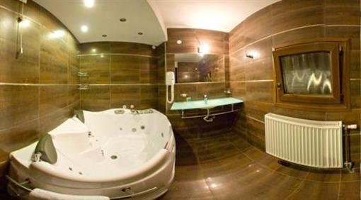 фото отеля Batselas Classic Hotel Argos Orestiko