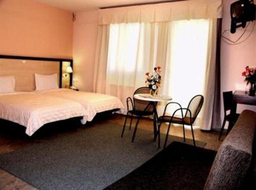 фото отеля Batselas Classic Hotel Argos Orestiko