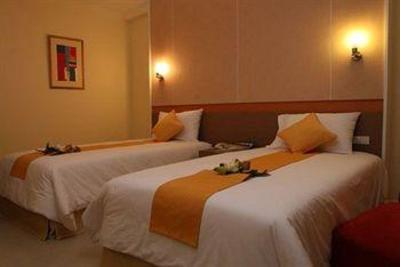 фото отеля The Monmanee Hotel Samut Prakan