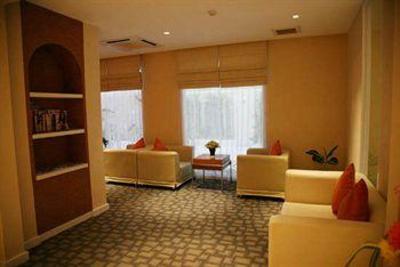 фото отеля The Monmanee Hotel Samut Prakan