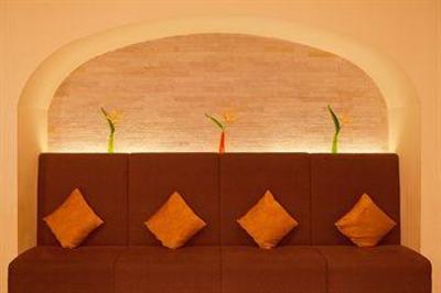 фото отеля The Monmanee Hotel Samut Prakan
