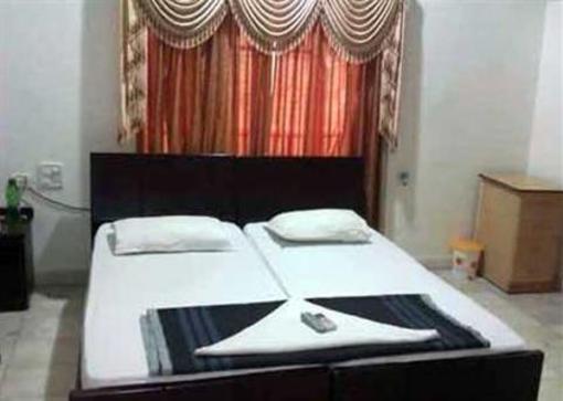 фото отеля Lake View Homes Hyderabad