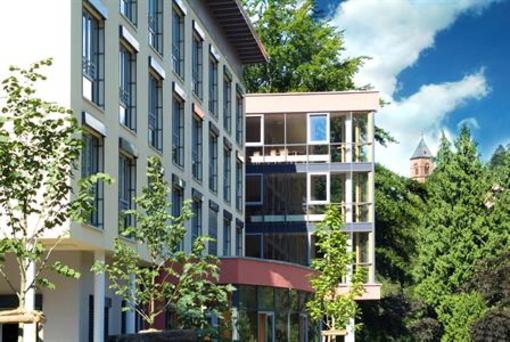 фото отеля Hotel am Kurpark Bad Herrenalb