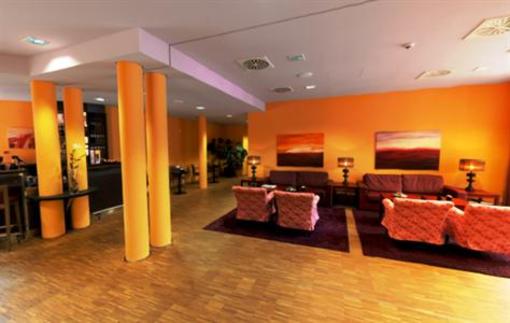фото отеля Hotel am Kurpark Bad Herrenalb