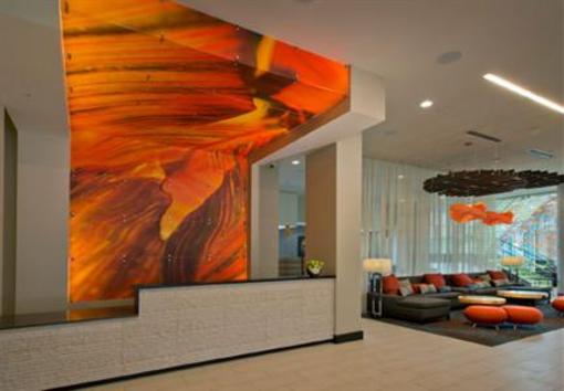 фото отеля SpringHill Suites Denver Downtown