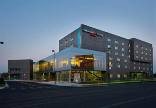 фото отеля SpringHill Suites Denver Downtown