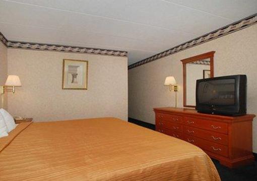 фото отеля Quality Inn & Suites Florence (Kentucky)