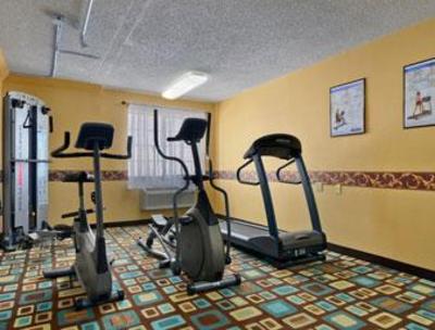 фото отеля Baymont Inn & Suites Oklahoma City Airport