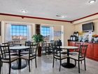 фото отеля Baymont Inn & Suites Oklahoma City Airport