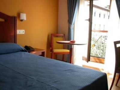 фото отеля Hotel las Cruces