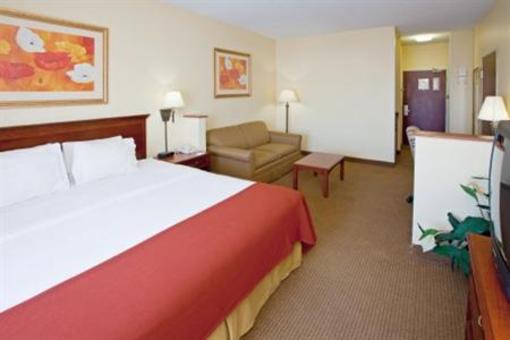 фото отеля Holiday Inn Express Hotel & Suites Muncie