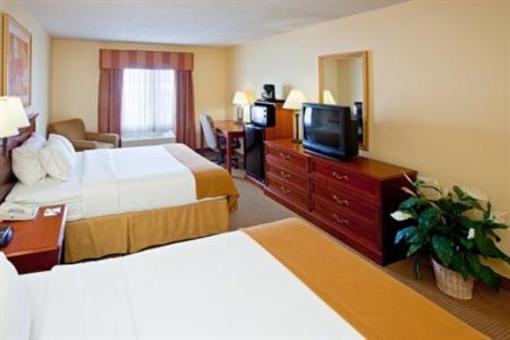 фото отеля Holiday Inn Express Hotel & Suites Muncie
