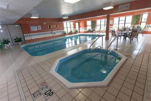 фото отеля Holiday Inn Express Hotel & Suites Muncie