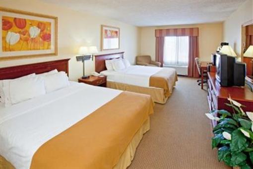 фото отеля Holiday Inn Express Hotel & Suites Muncie