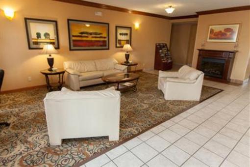 фото отеля Holiday Inn Express Hotel & Suites Muncie