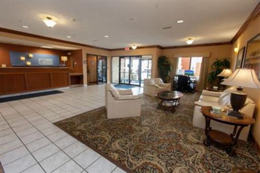фото отеля Holiday Inn Express Hotel & Suites Muncie