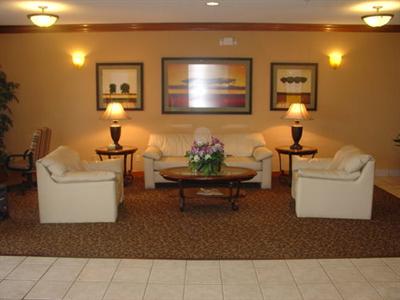 фото отеля Holiday Inn Express Hotel & Suites Muncie