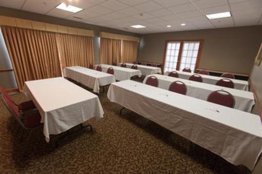 фото отеля Holiday Inn Express Hotel & Suites Muncie