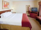 фото отеля Holiday Inn Express Hotel & Suites Muncie