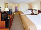 фото отеля Holiday Inn Express Hotel & Suites Muncie