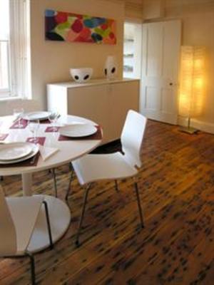 фото отеля Berkshire Rooms at Wokingham Apartments