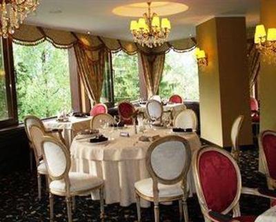 фото отеля Aparthotel Alpin Poiana Brasov