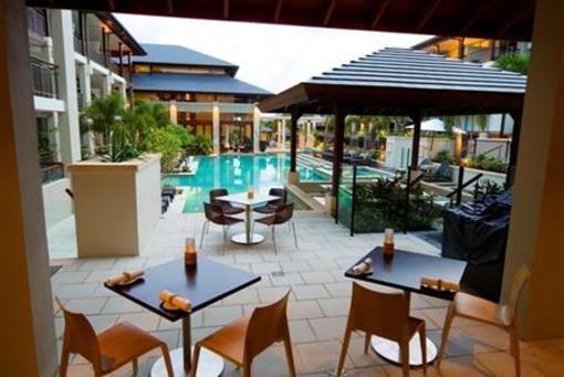 фото отеля Santai Retreat Apartments Casuarina Beach