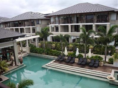 фото отеля Santai Retreat Apartments Casuarina Beach