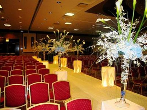 фото отеля Holiday Inn Chicago North Shore Skokie