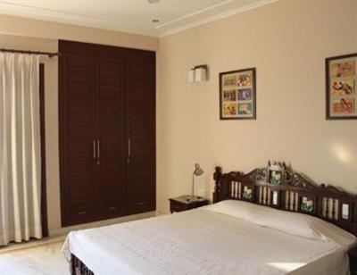 фото отеля Saket Bed and Breakfast New Delhi