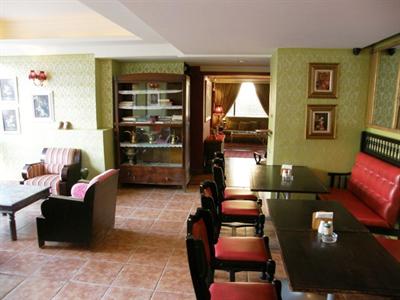 фото отеля Gondola Hotel and Suites