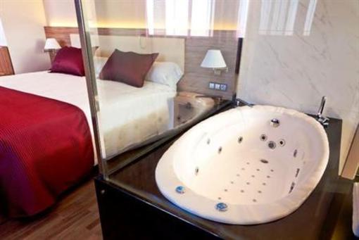 фото отеля Hotel Dna Monse