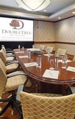 фото отеля Doubletree Hotel San Francisco Airport