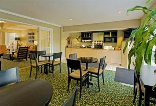 фото отеля Extended Stay America - Orlando - Lake Mary - 1040 Greenwood Blvd