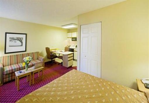 фото отеля Extended Stay America - Orlando - Lake Mary - 1040 Greenwood Blvd