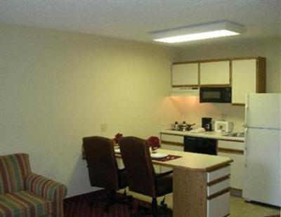 фото отеля Extended Stay America - Orlando - Lake Mary - 1040 Greenwood Blvd
