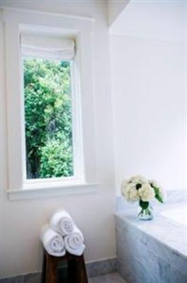 фото отеля Farmhouse Inn & Restaurant