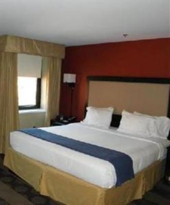 фото отеля Holiday Inn Express Hotel & Suites Boston Garden