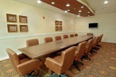 фото отеля Oxford Suites Boise